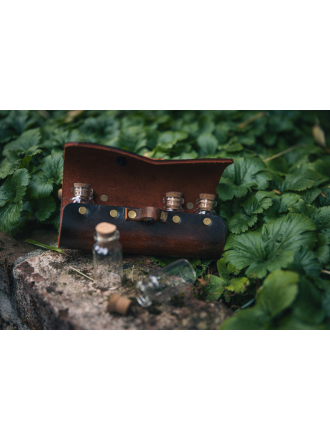 Trollfelsen_Mittelalter_5er_Tranktasche_Holzverschluss_Antik